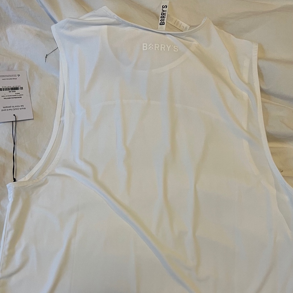 BARRY'S WHITE PERFORMANCE MUSCLE TANK Large